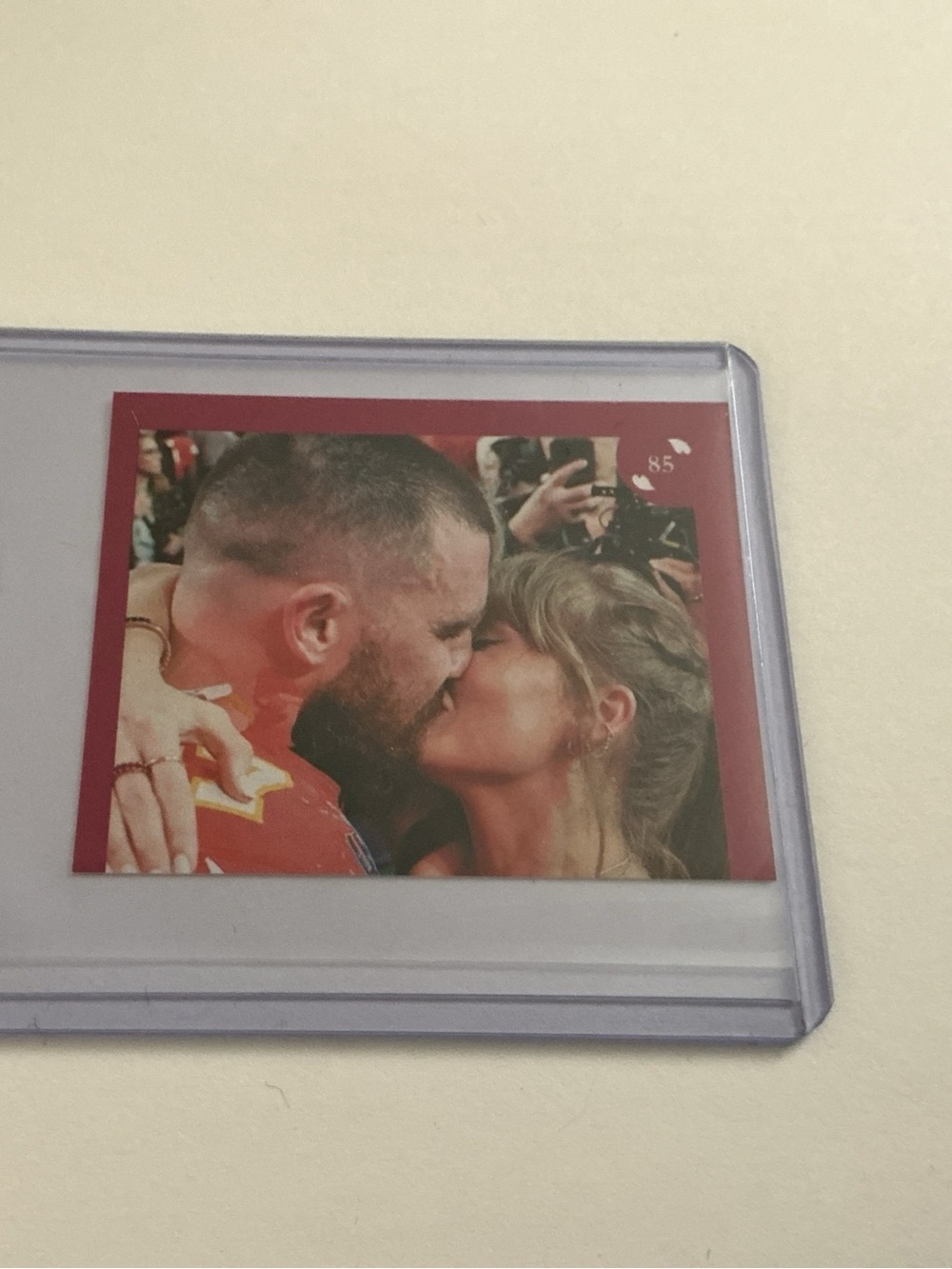 2024 Argentina Album De Figuritas Travis Kelce & Taylor Swift #85 Rookie Card RC